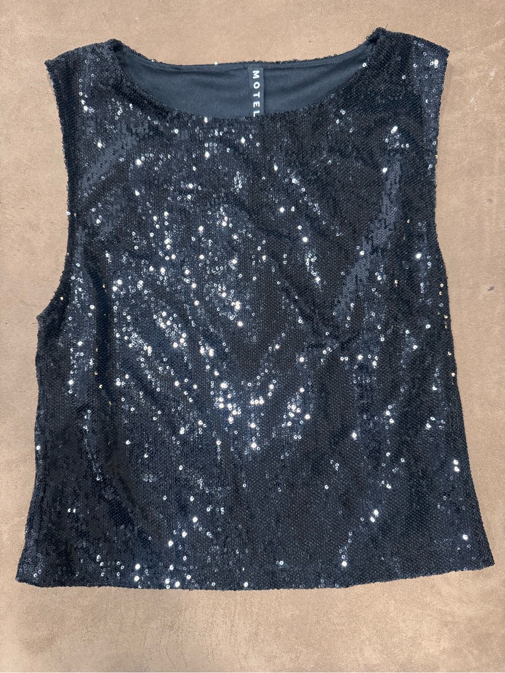 Motel Hala Black Chrome Mini Sequin Sleeveless Top NWT Size Large